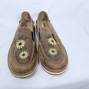Rank 45 Sunflower Embroidered Brown Size 11 Women's Leather Moc Style Loafers.